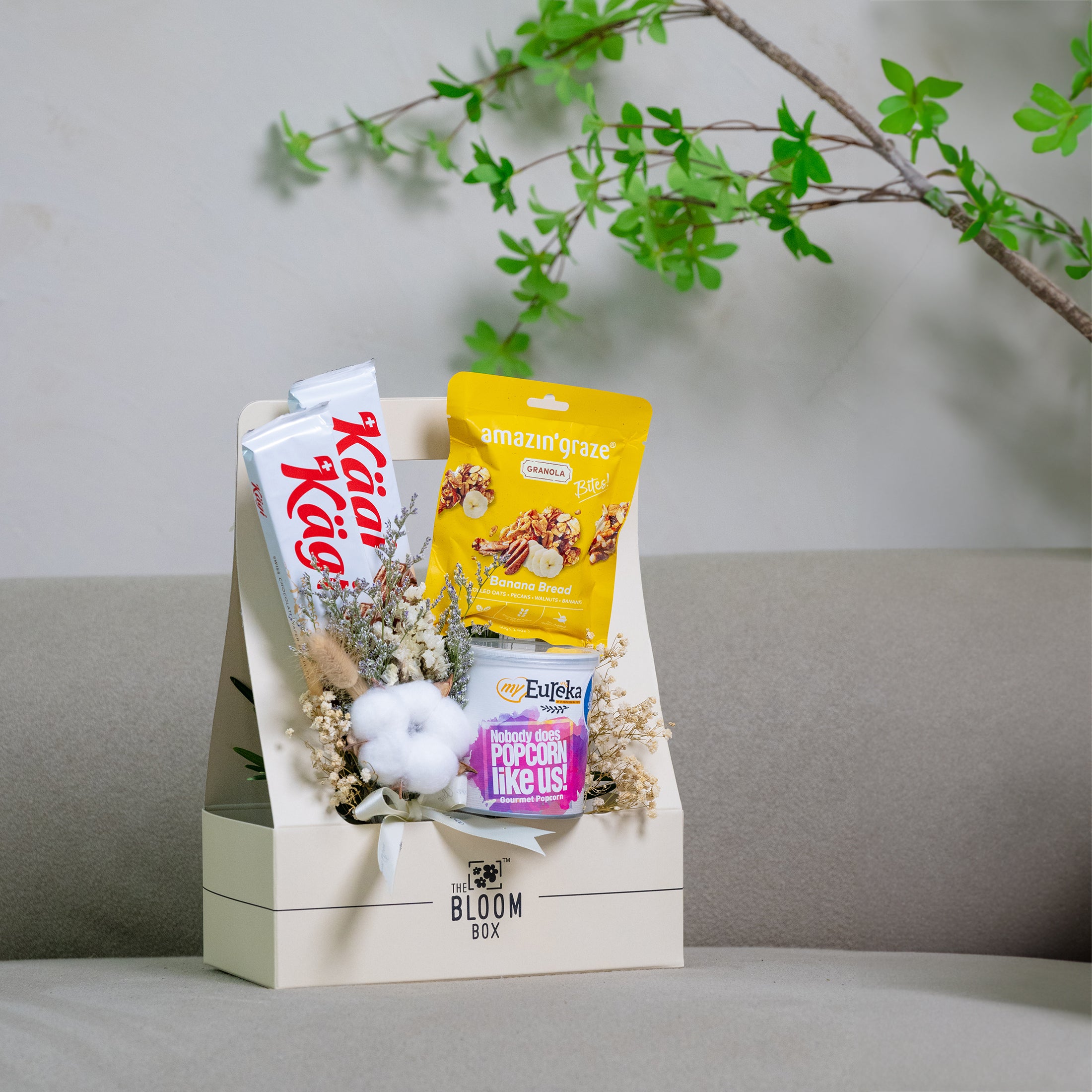 Snack-tacular Bloom Box