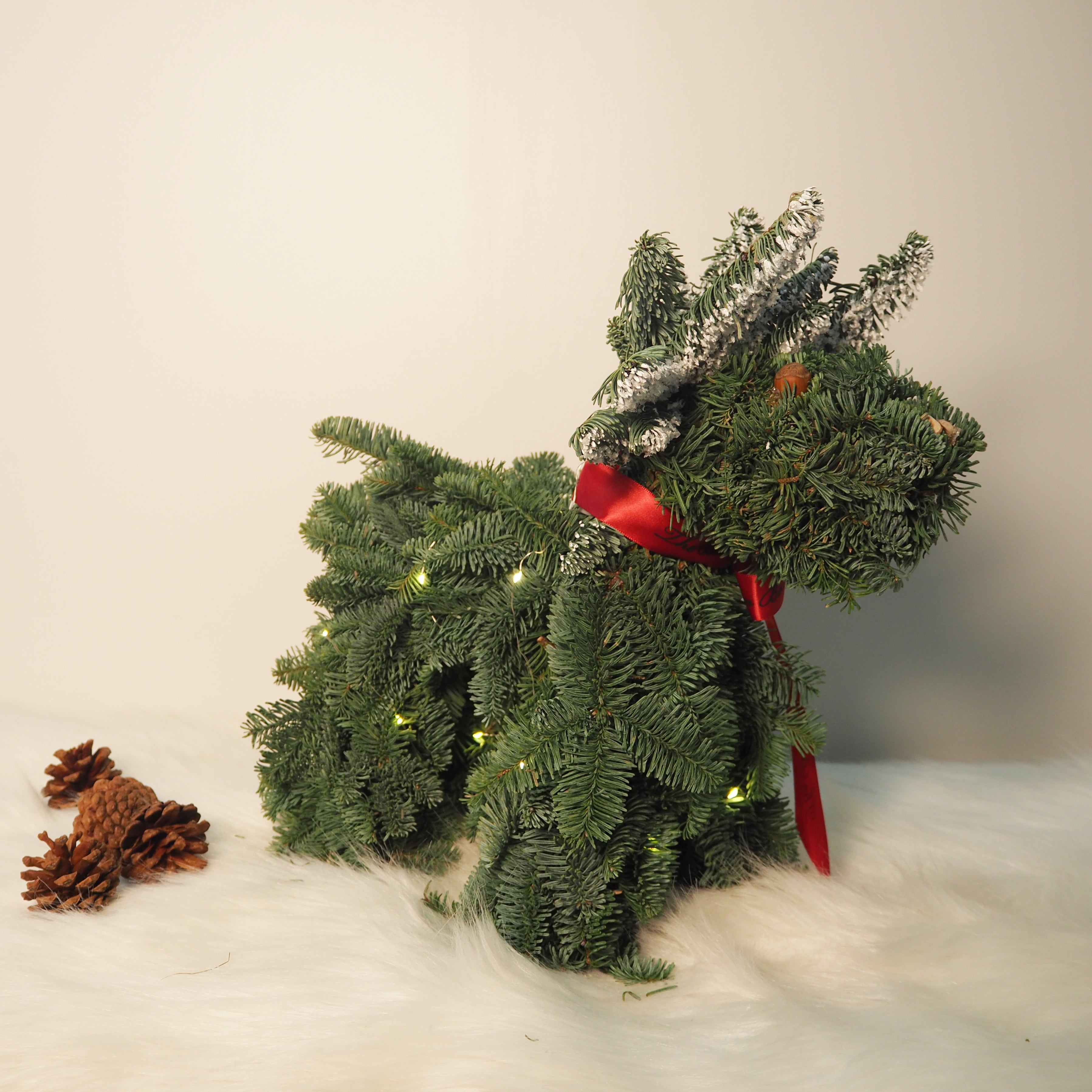 Frosty Reindeer Fir Christmas Decor