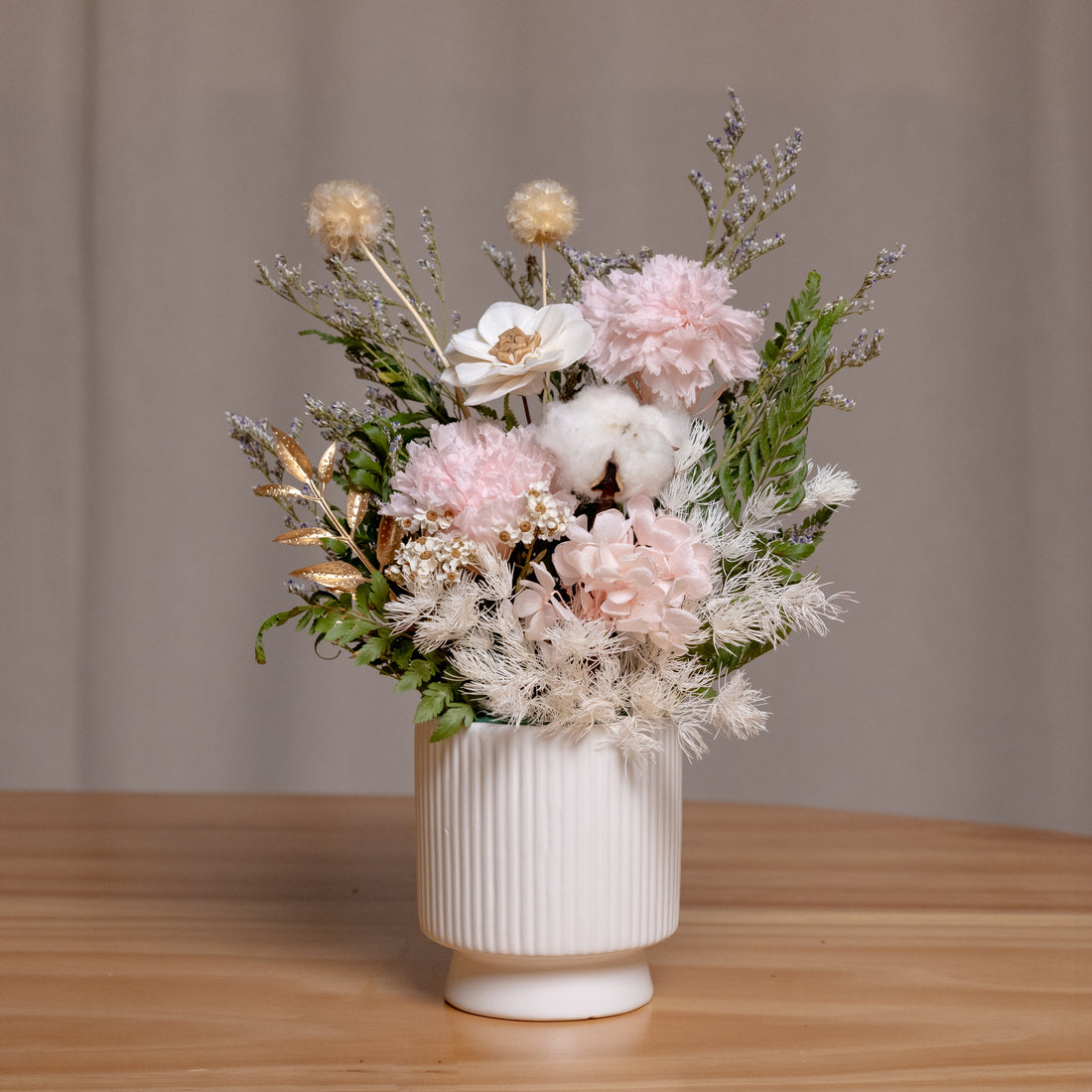 Graceful Mother Preserved Flower Vase