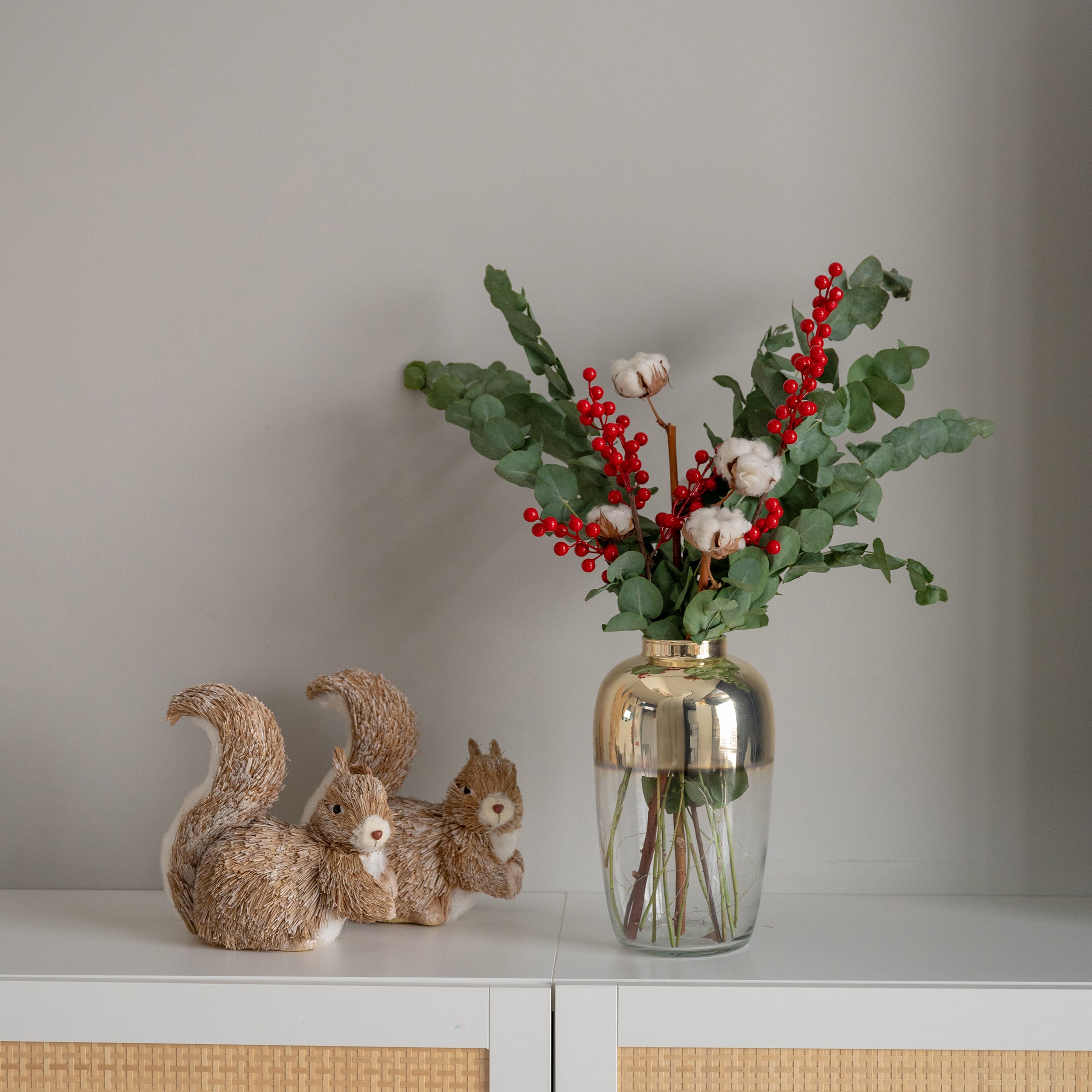 Twinkle Christmas Foliage Vase