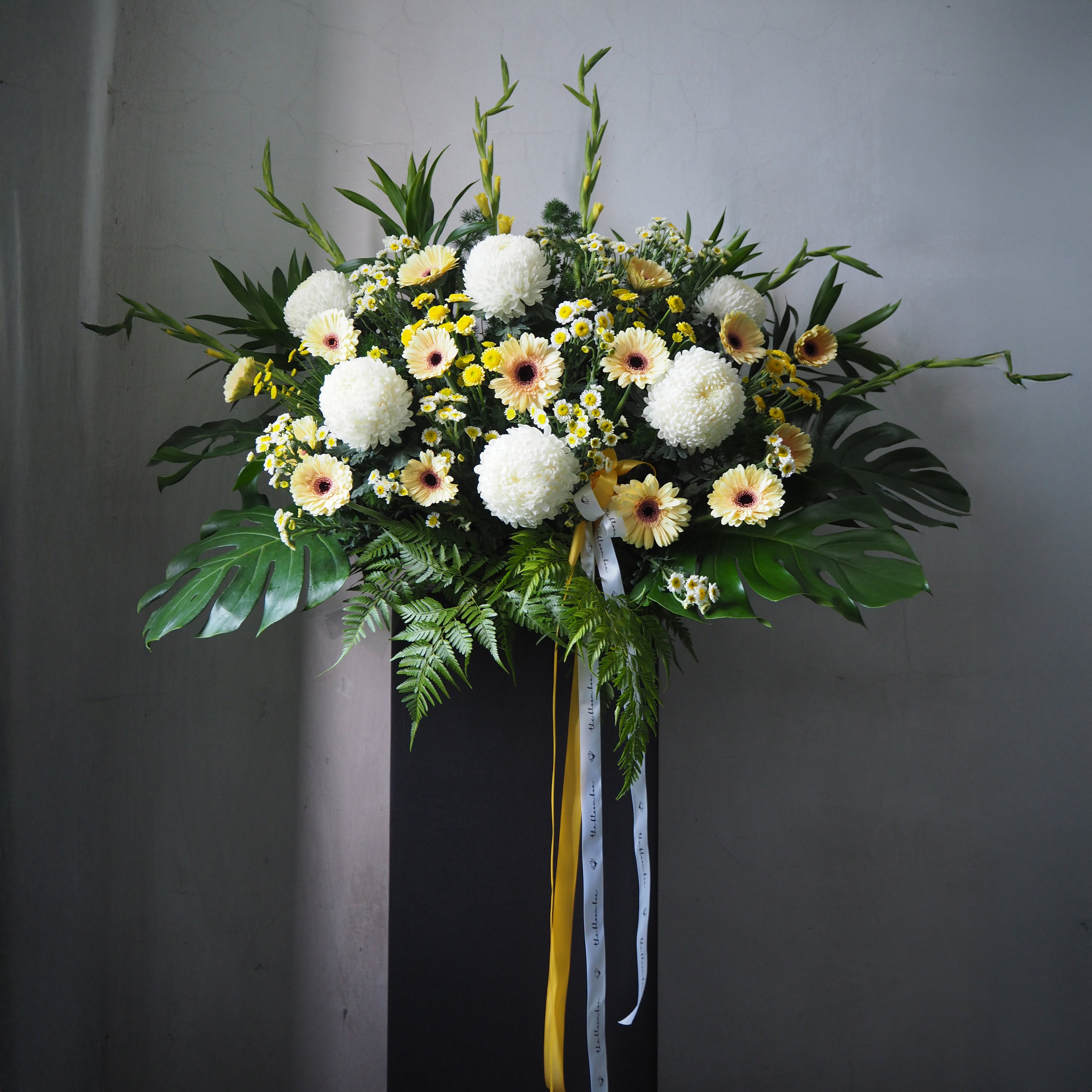 Amara Condolence Floral Stand