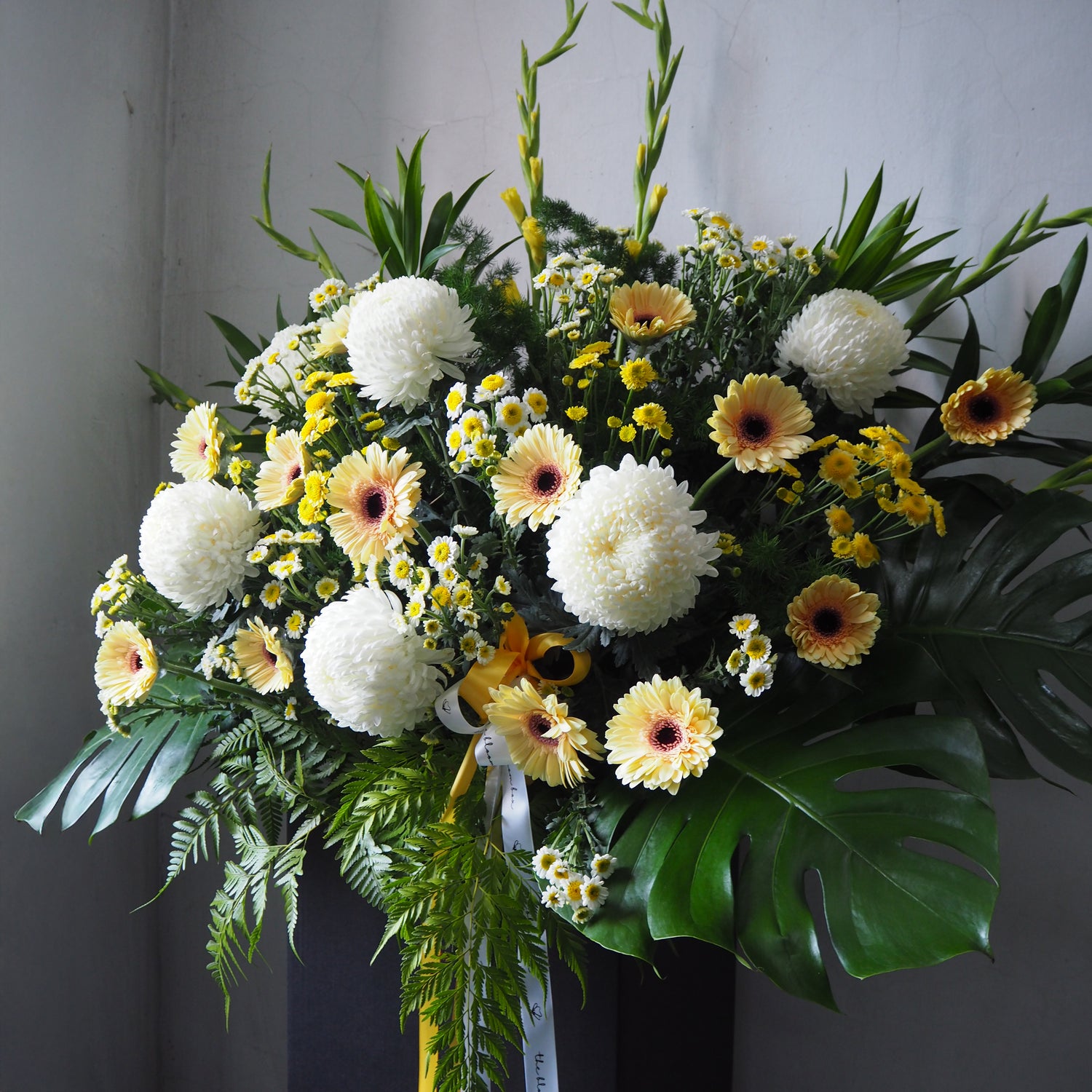 Amara Condolence Floral Stand