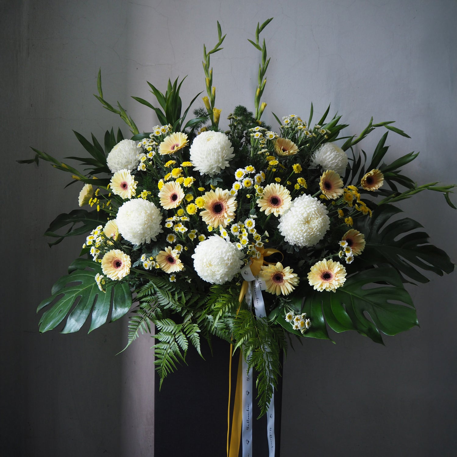 Amara Condolence Floral Stand