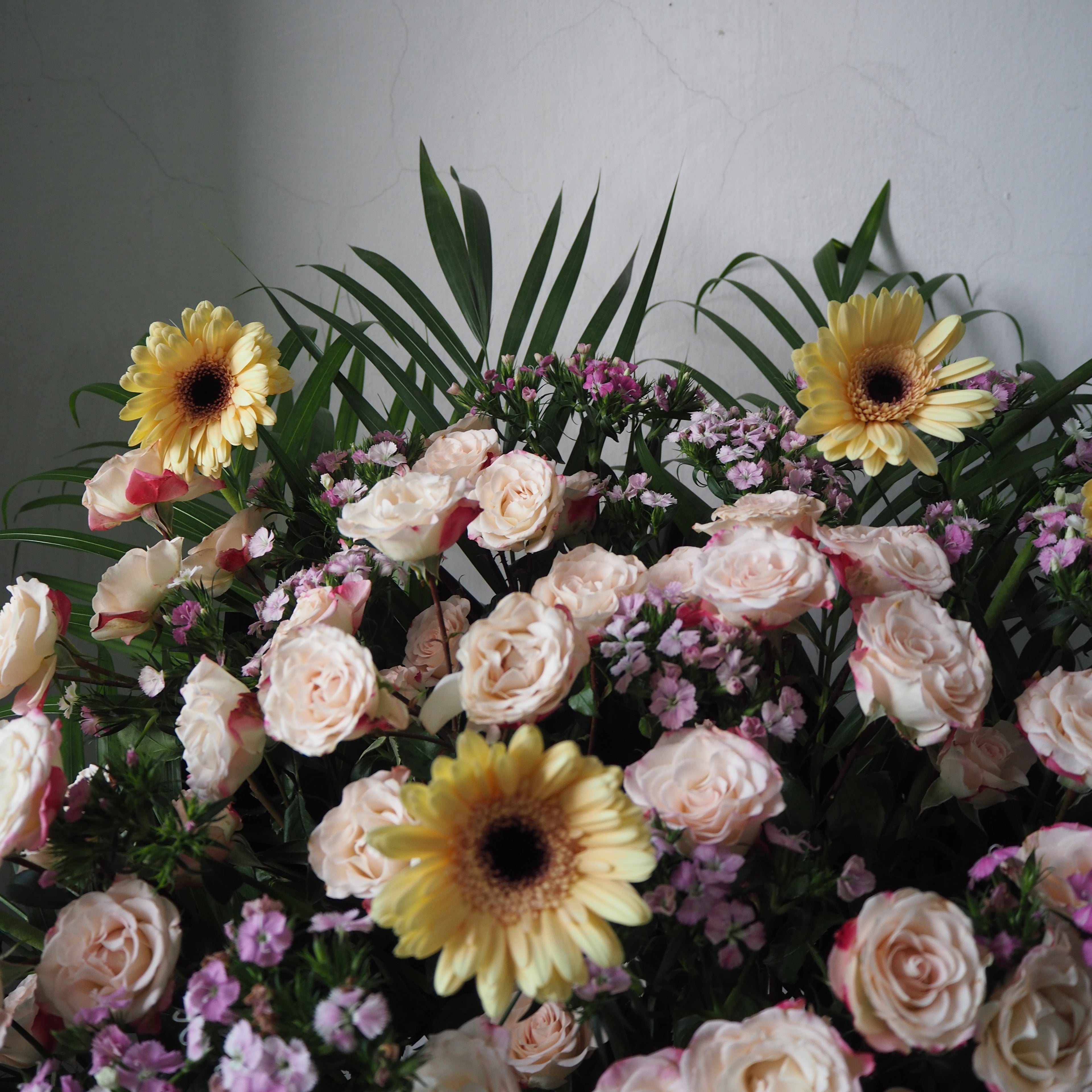 Astella Congratulatory Floral Stand