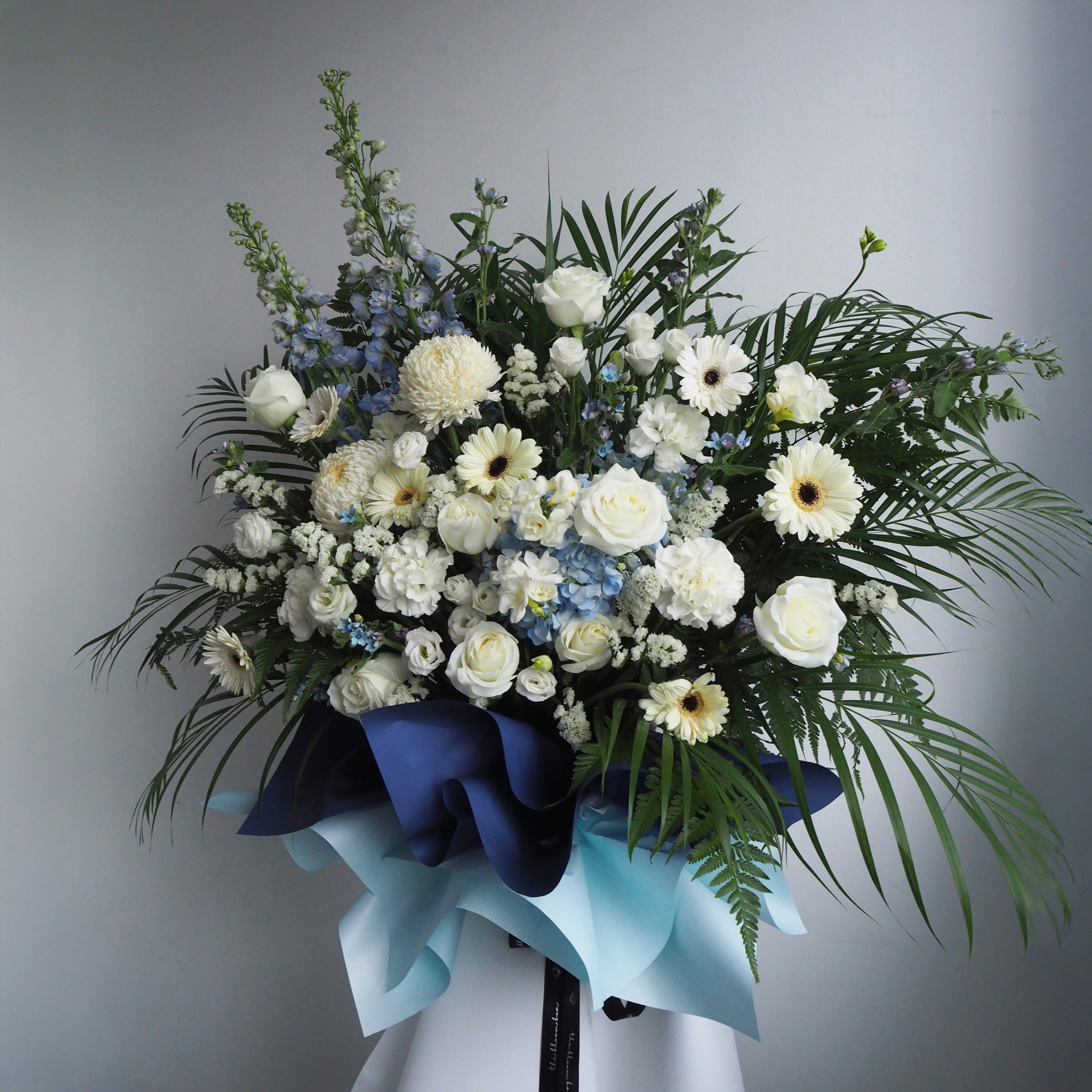 Caelum Condolence Floral Stand