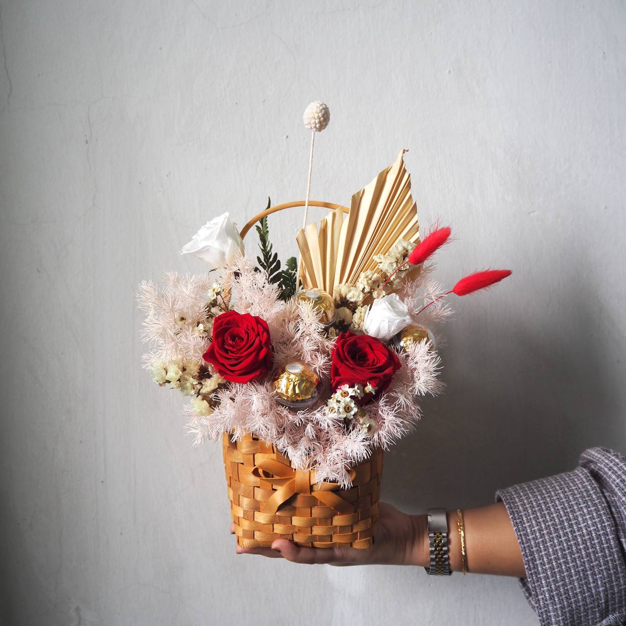 Infiniti Preserved Rose Basket