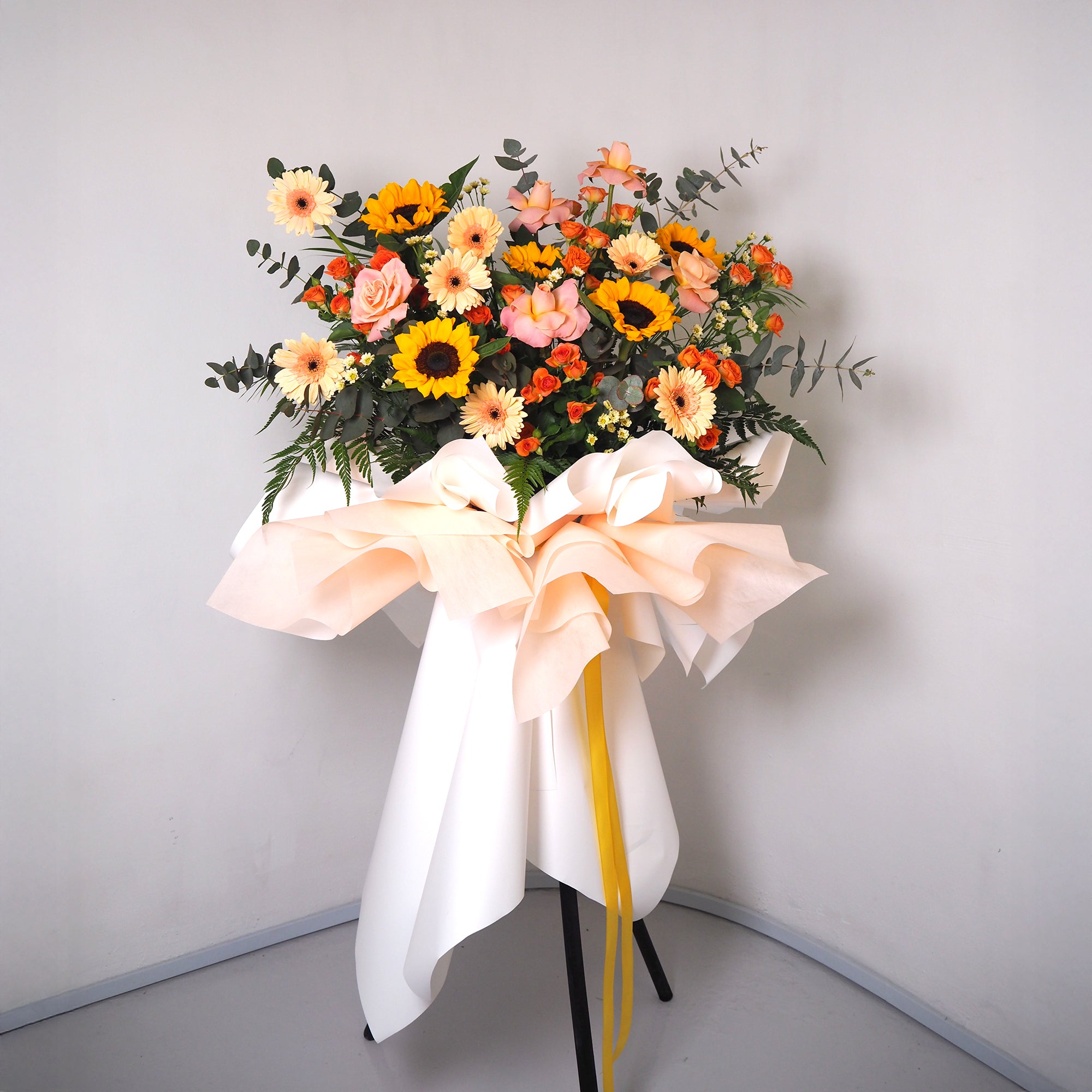 Summit Congratulatory Floral Stand
