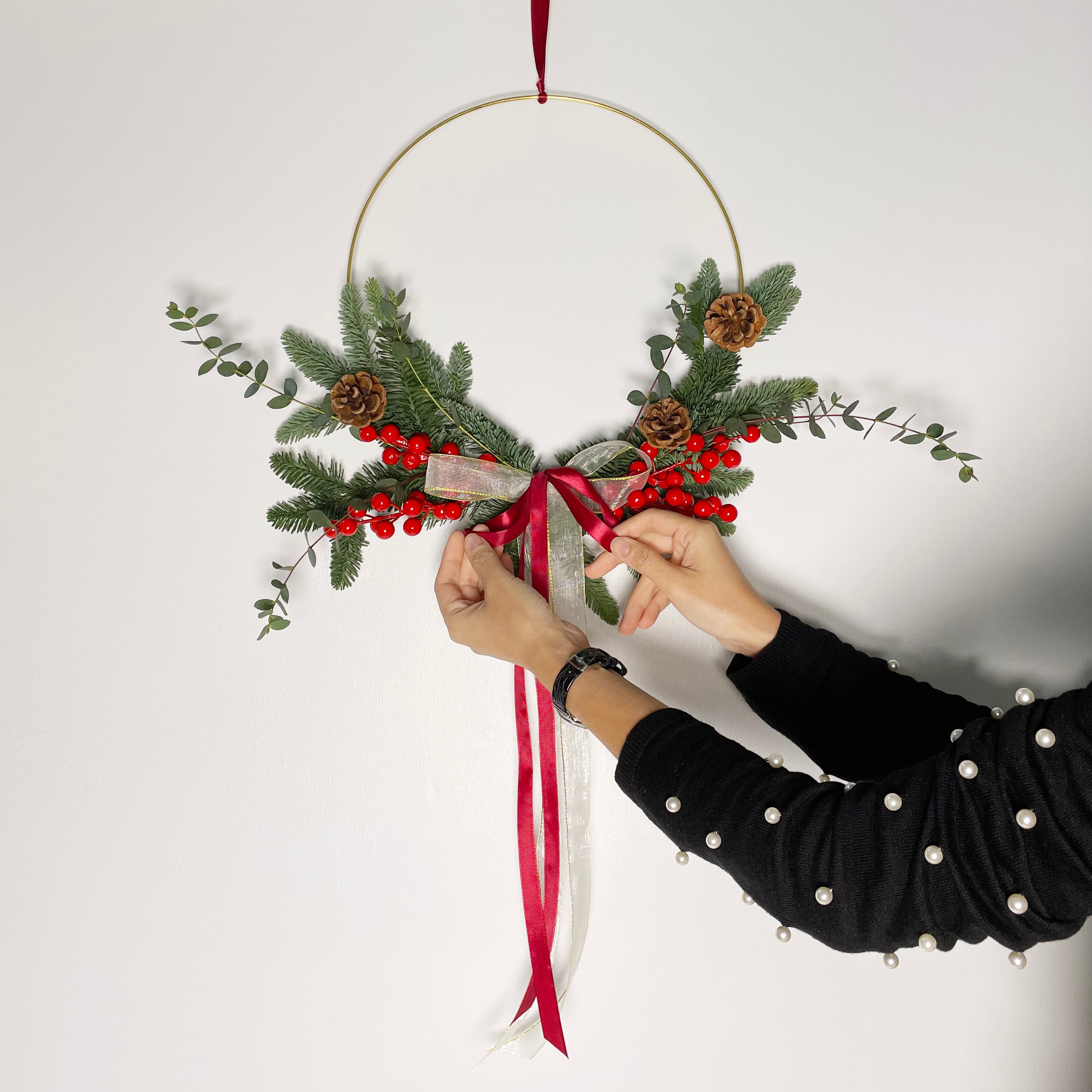 Wonderland Christmas Floral Wreath