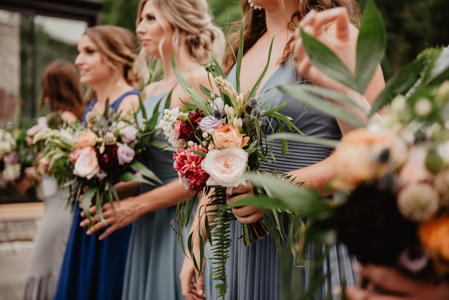 Alternatives to Bridesmaid Bouquets: Flower Styles for Your Wedding