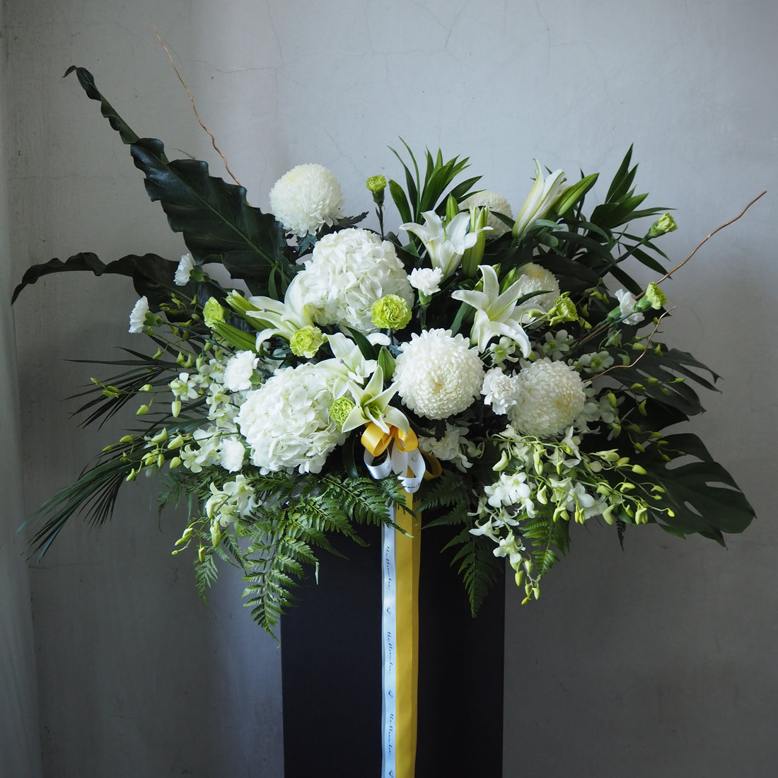 Arcadia Condolence Floral Stand