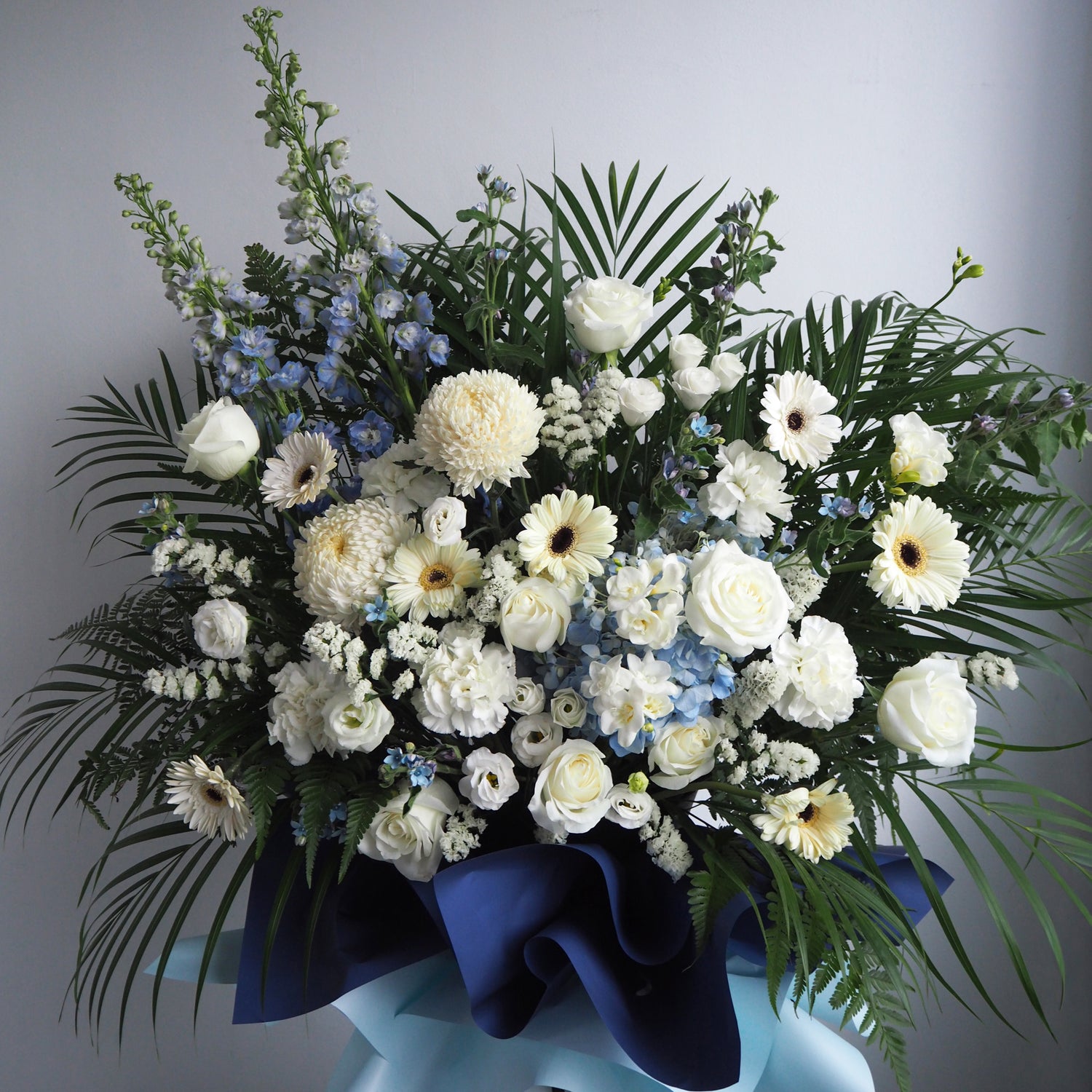 Caelum Condolence Floral Stand