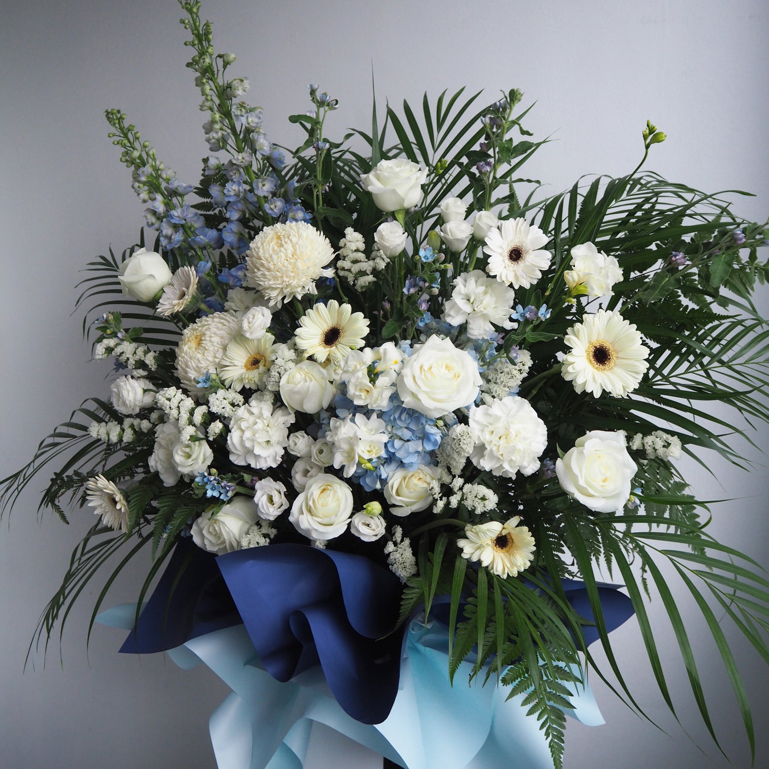 Caelum Condolence Floral Stand