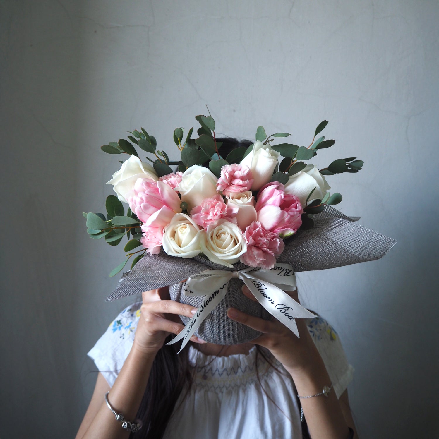 Gentle Rose Centrepiece