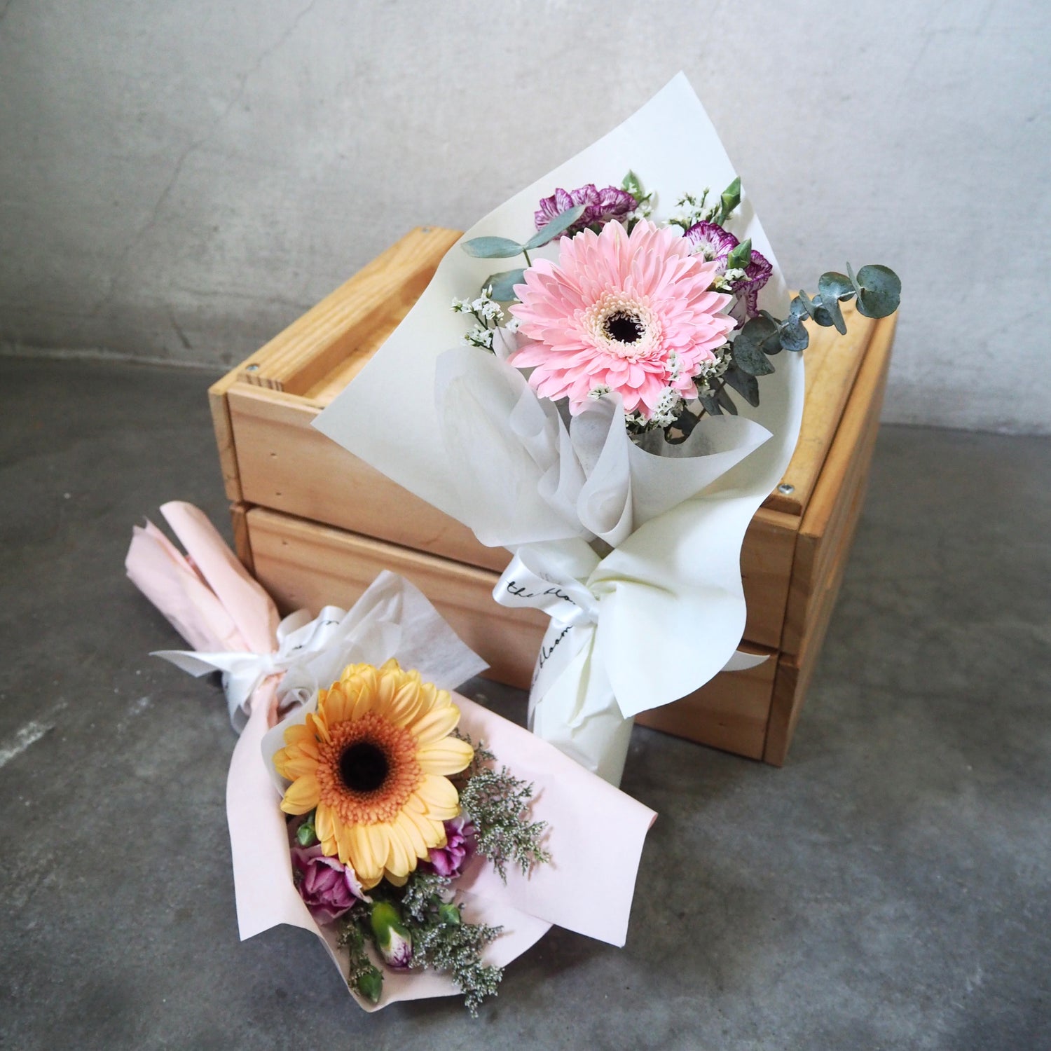 Image 136: Grateful Flower Bouquet