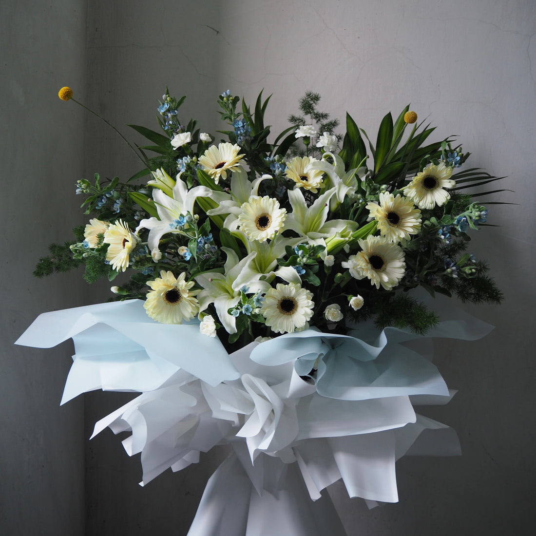 Oasis Condolence Floral Stand