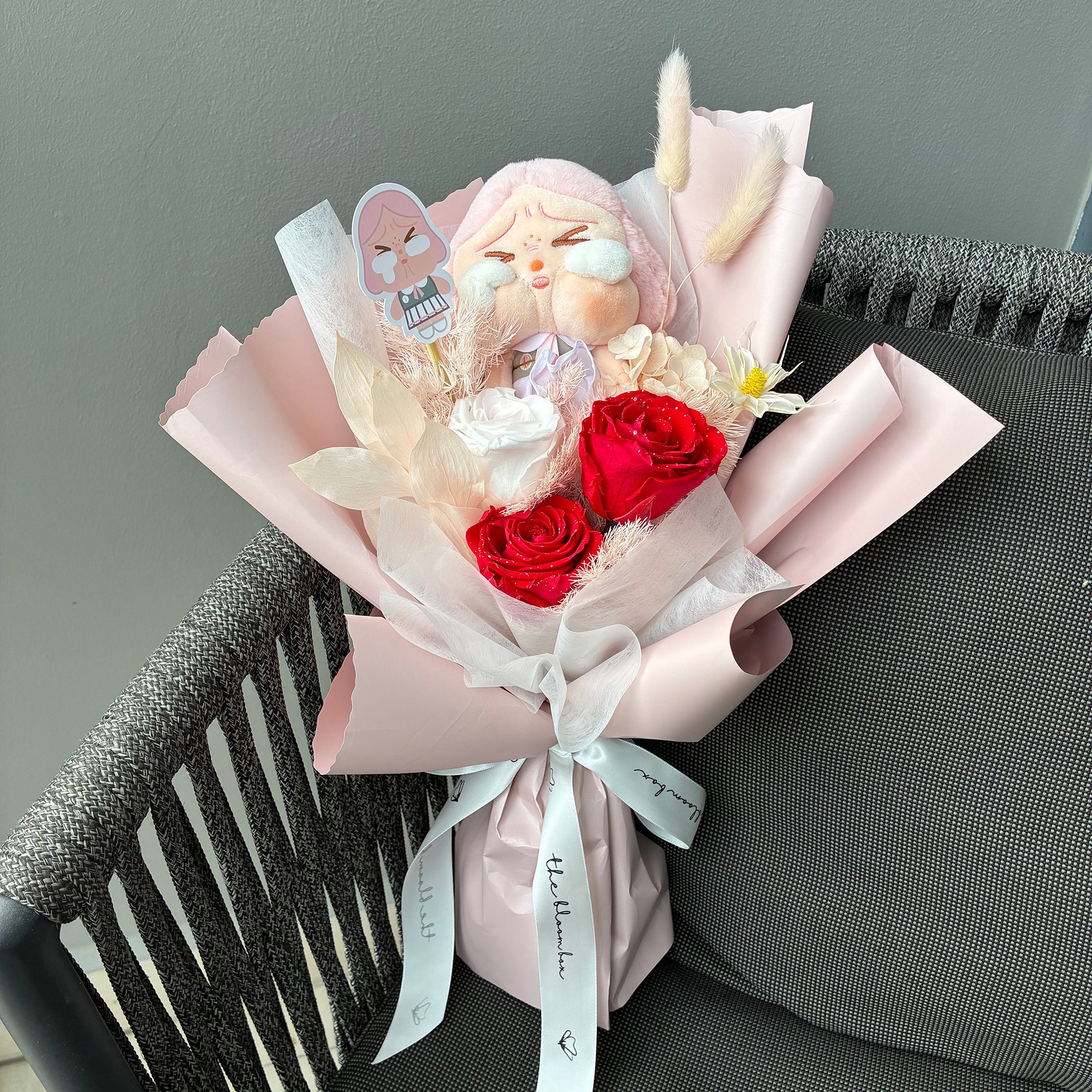 *LIMITED* CRYBABY Sunset Concert Valentine Preserved Bouquet