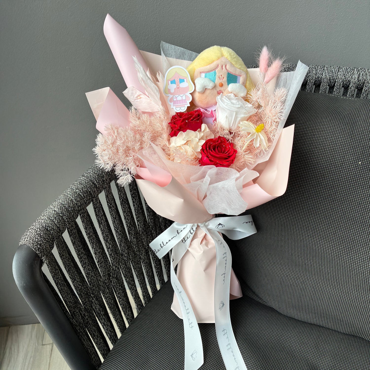 *LIMITED* CRYBABY Sunset Concert Valentine Preserved Bouquet
