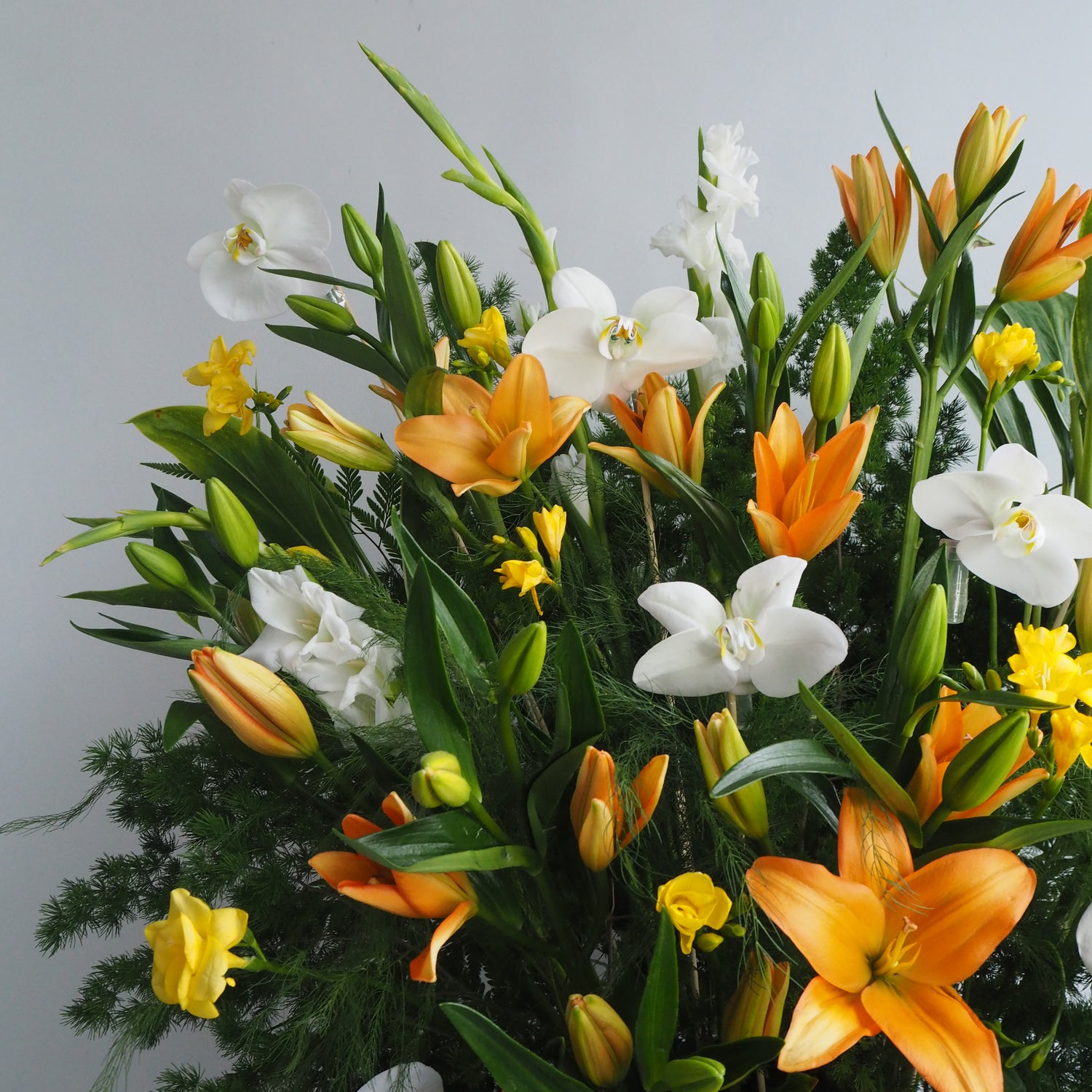 Solara Condolence Floral Stand