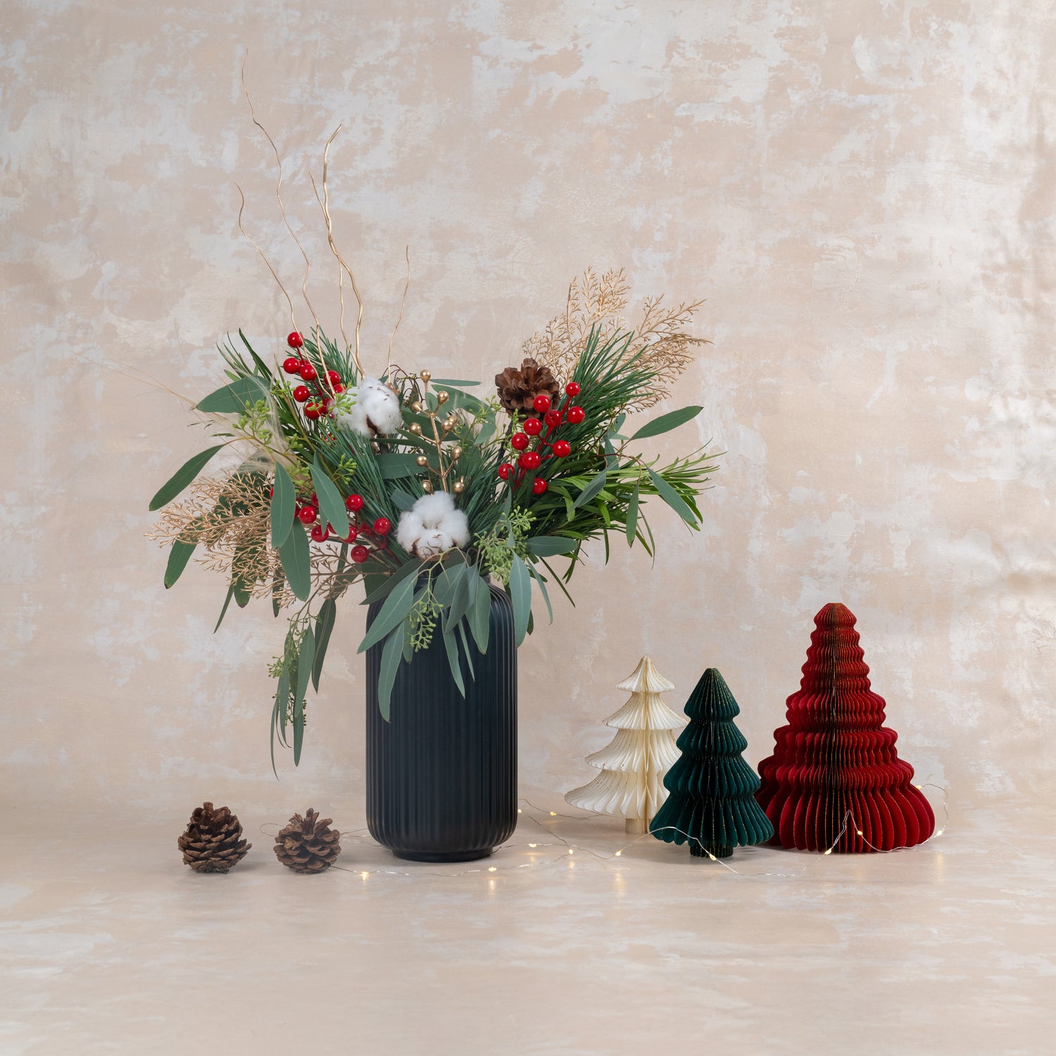 Twinkle Christmas Foliage Vase